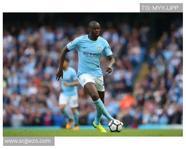 潮流必备足球短袖球星印花设计彰显运动时尚与青春个性魅力 潮流必备足球短袖球星印花设计彰显运动时尚与青春个性魅力